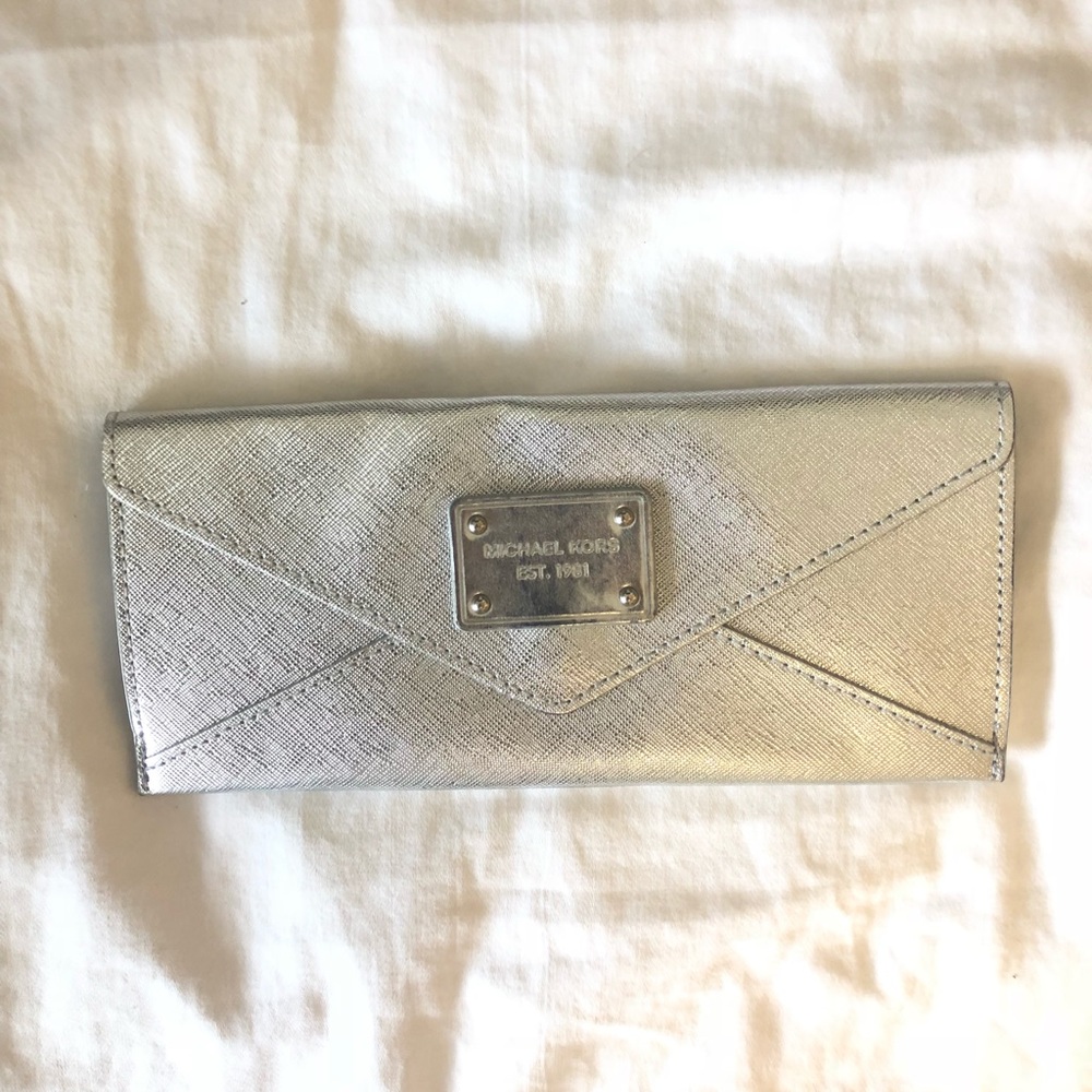 Michael Kors Mini Clutch